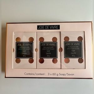 Joie De Vivre bar soap French pear vanilla three 60g bars polka dot body hand
